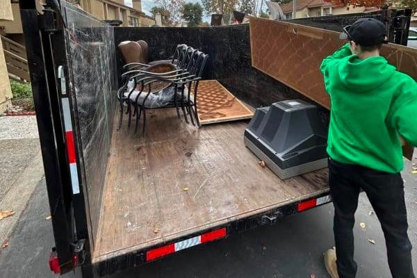 Residential Junk Removal in Irvine CA 1
